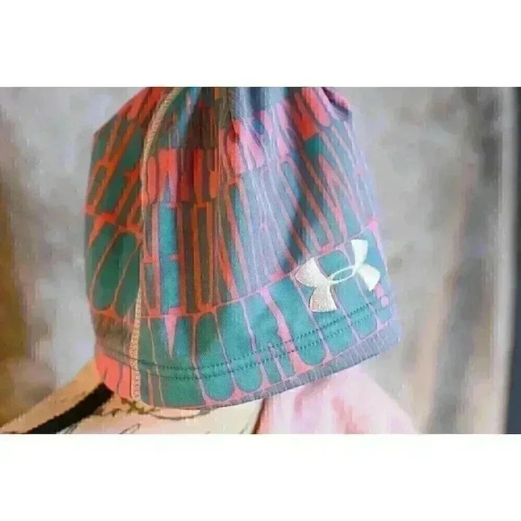 Girls Under Armour beanie hats (Lot of 2 hats) - Picture 3 of 13